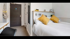 Magdalen Street bedroom